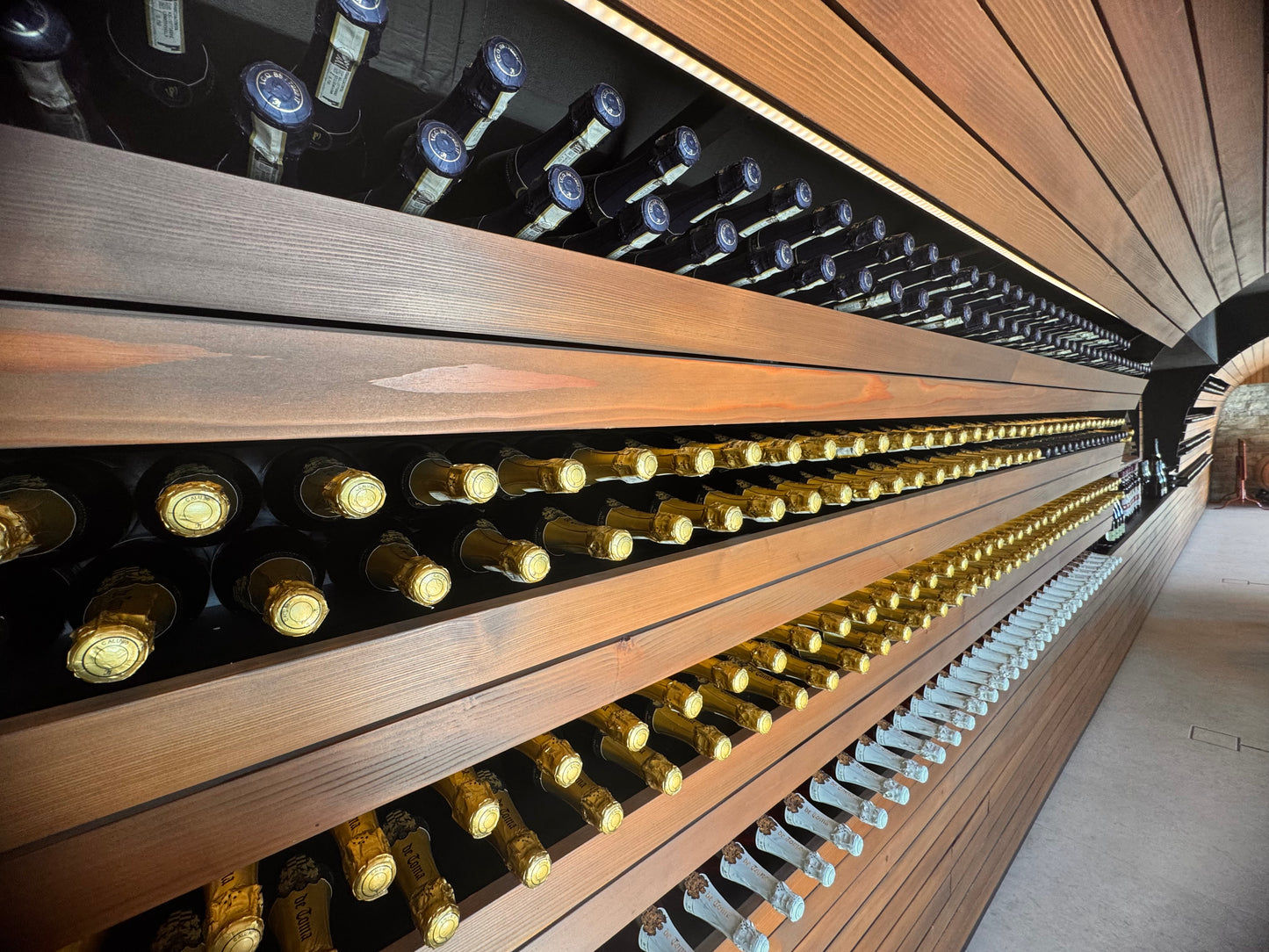 De Toma -winery (extended beyond Veneto for selected guests)